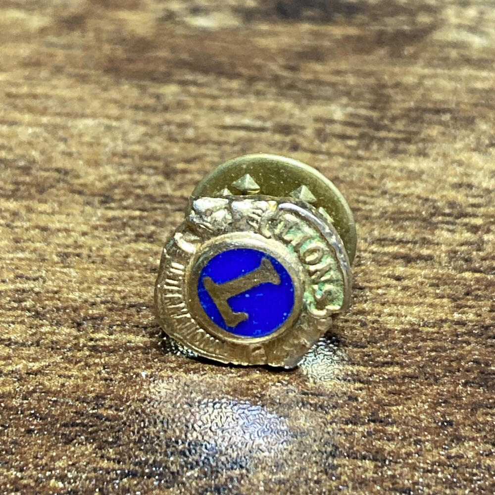 Vintage Lions International Lions Club Blue & Gold Tone Lapel Hat Pin